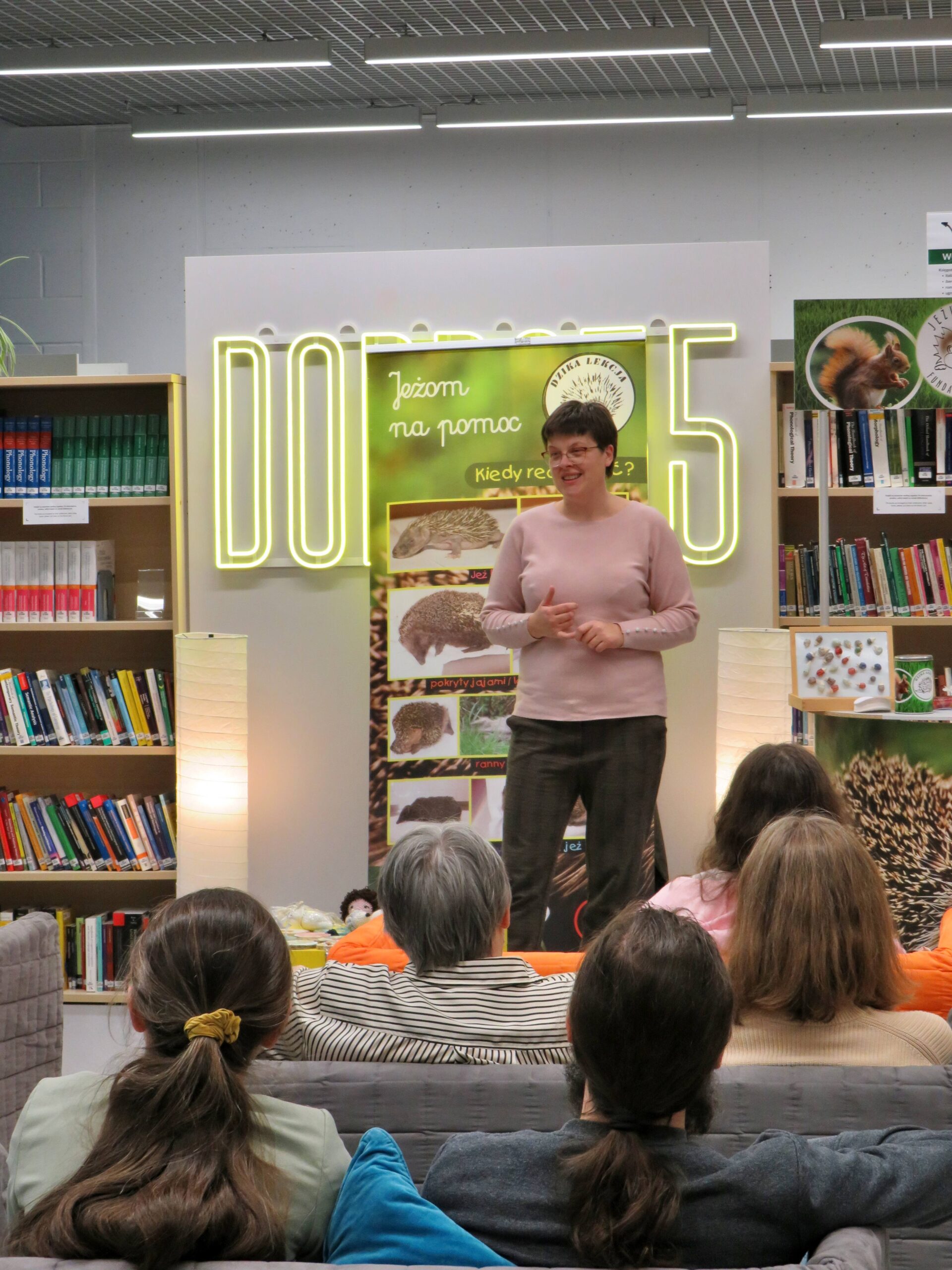 Jeżykoznawstwo stosowane – relacja